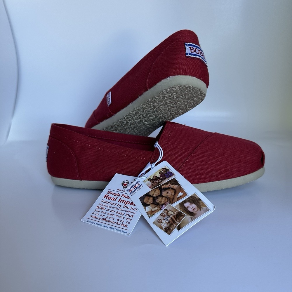 NEW Bobs From Skechers Shoes Womens 7.5 Slip On Red Canvas Casual SN 37753